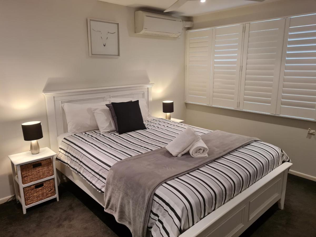Wharf Lodge River View Apartment Maroochydore Kültér fotó